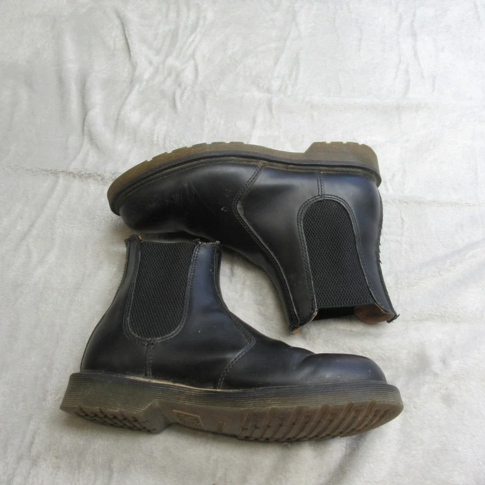 Dr Martens Mens 7 Chelsea Boots‎ Black Leather Elastic Side Chunky Heel Combat